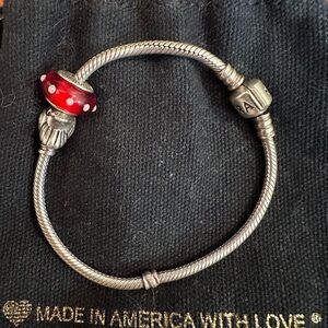 Pandora Moments Barrel Clasp Bracelet with 2 charms , 925 silver , kink in chain